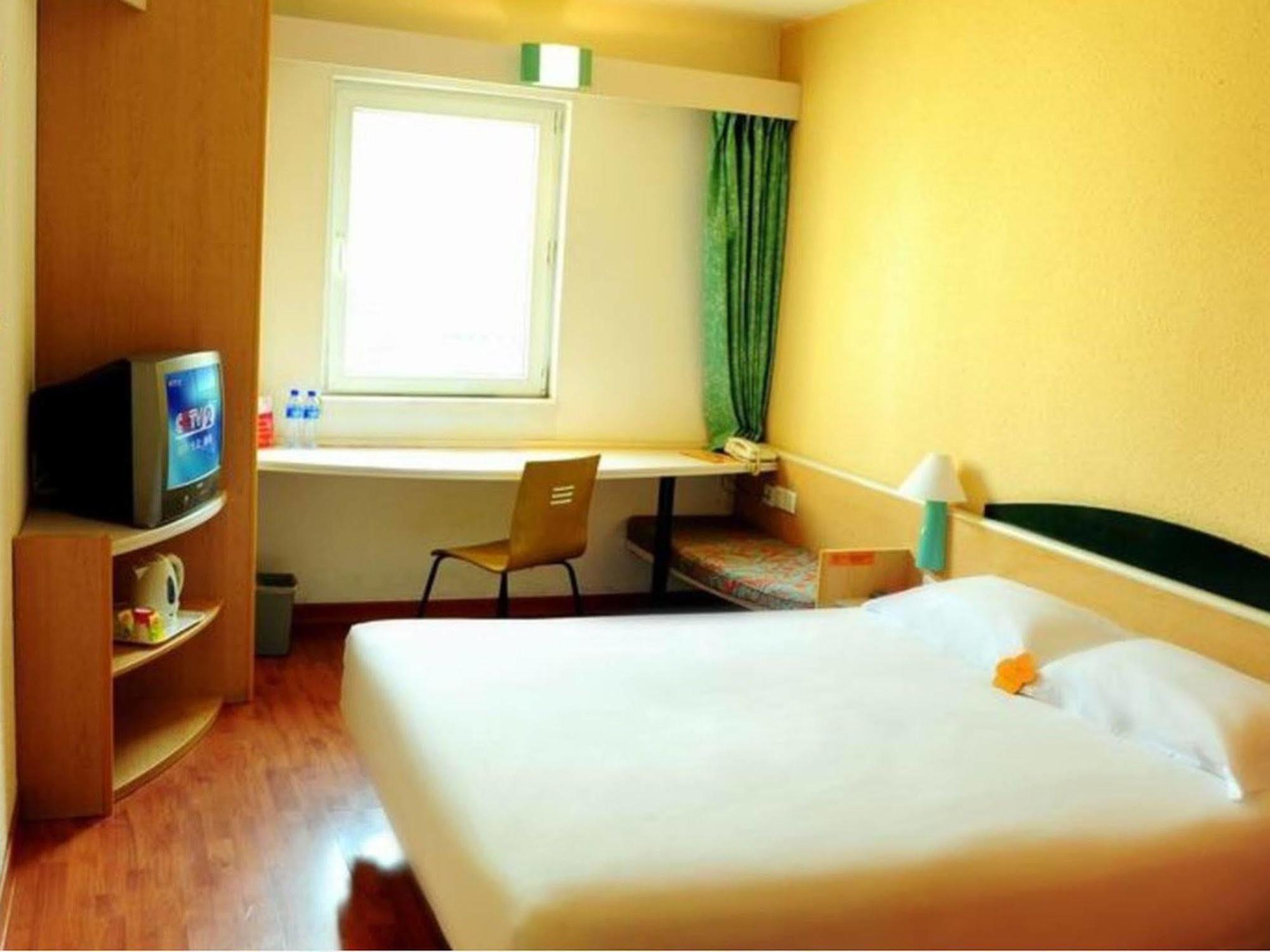 Ibis Tianjin Teda Hotell Eksteriør bilde