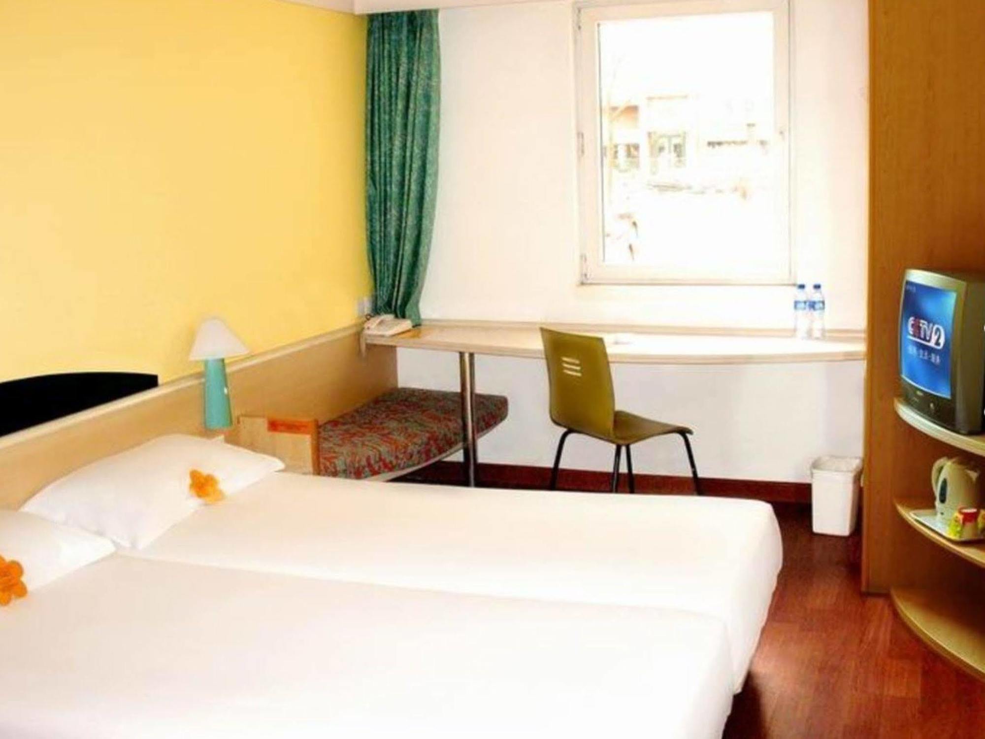 Ibis Tianjin Teda Hotell Eksteriør bilde
